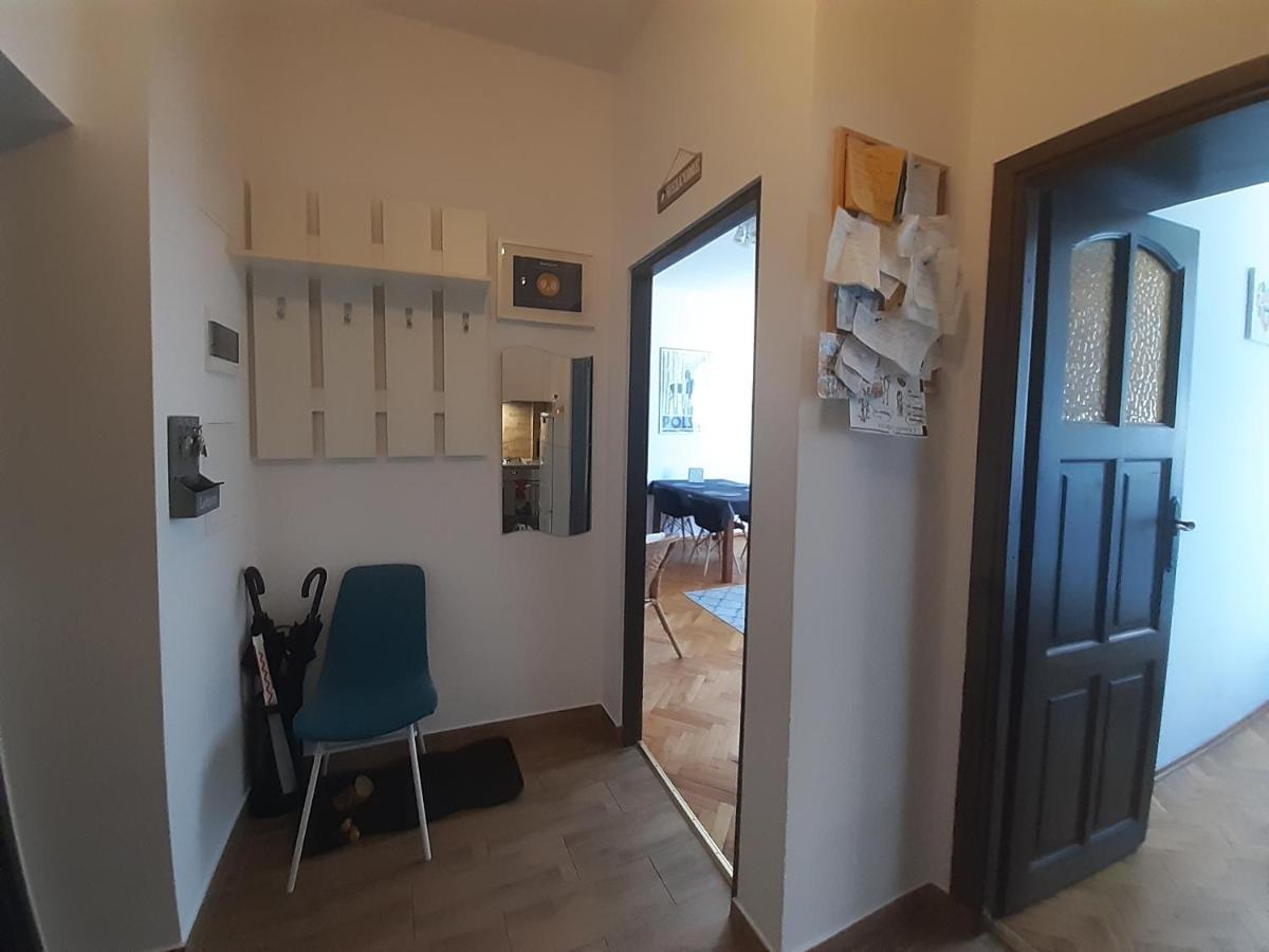 Apartment In Old Town - View Of Mariacki Church Gdańsk Kültér fotó